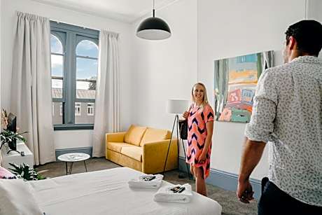 The Victoria Hotel Bathurst