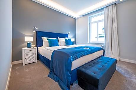 Premium 2-room suite without balcony