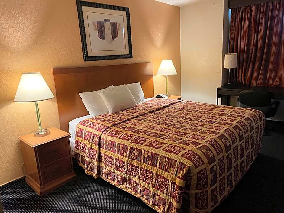 Grand Inn