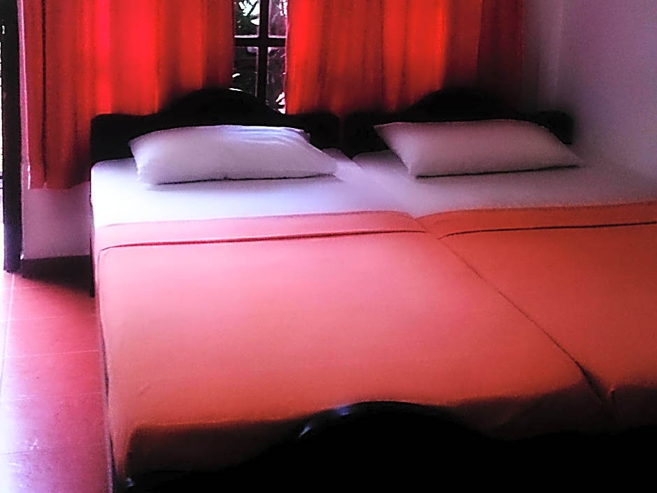 Hotel Lagoon Paradise