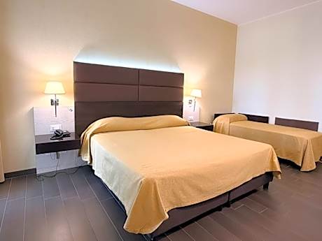 Triple Room - Disability Access
