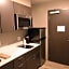 Best Western Plus Pasadena Inn & Suites