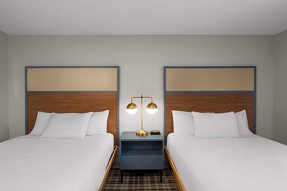 AmericInn by Wyndham Tofte Near Lake Superior