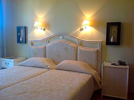 Twin Room with Sea View