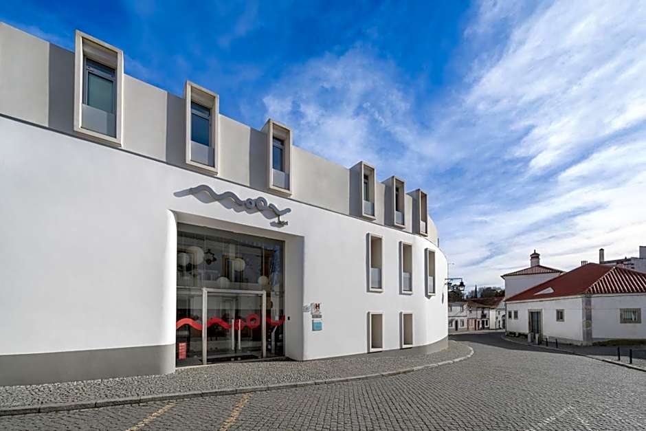 Moov Hotel Évora