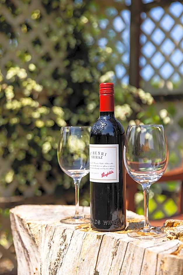 Bon Villas B&B Bonville - Adults Only, Pet Friendly Accommodation