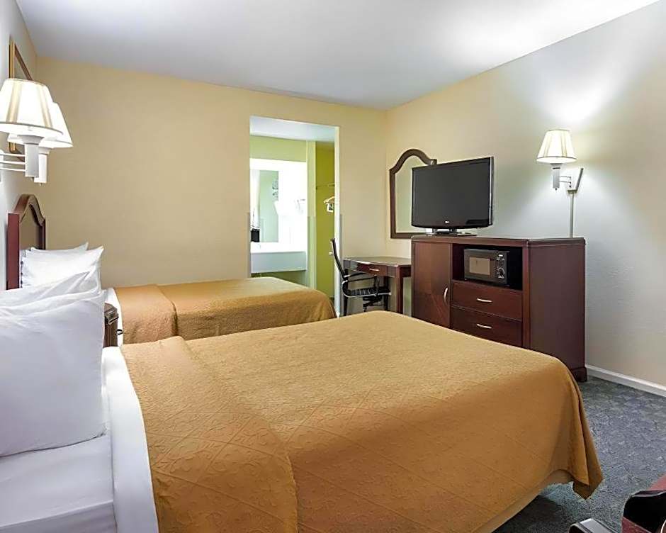 Quality Inn & Suites Franklin