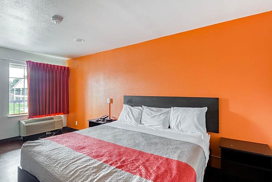 OYO Hotel Baton Rouge East I-12