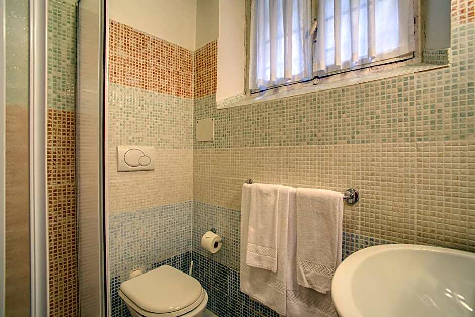 Navona Gallery Suites