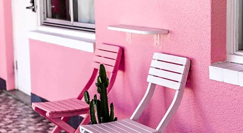 The Pink Hotel Coolangatta