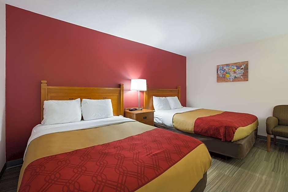 ECONO LODGE INN & SUITES