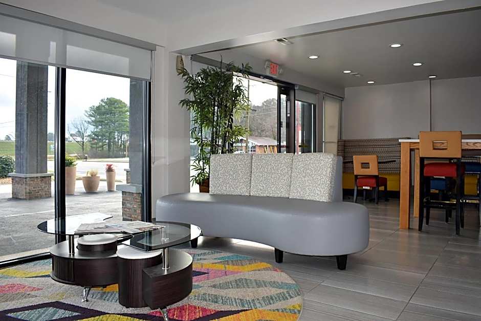 Quality Inn Calhoun North I-75