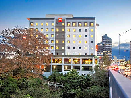Ibis Hamilton Tainui