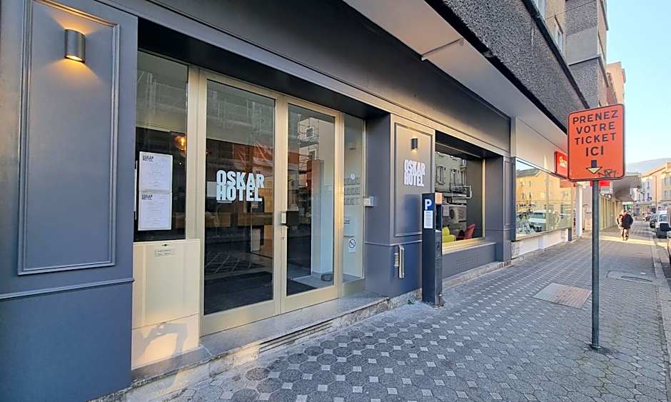 Oskar Hotel