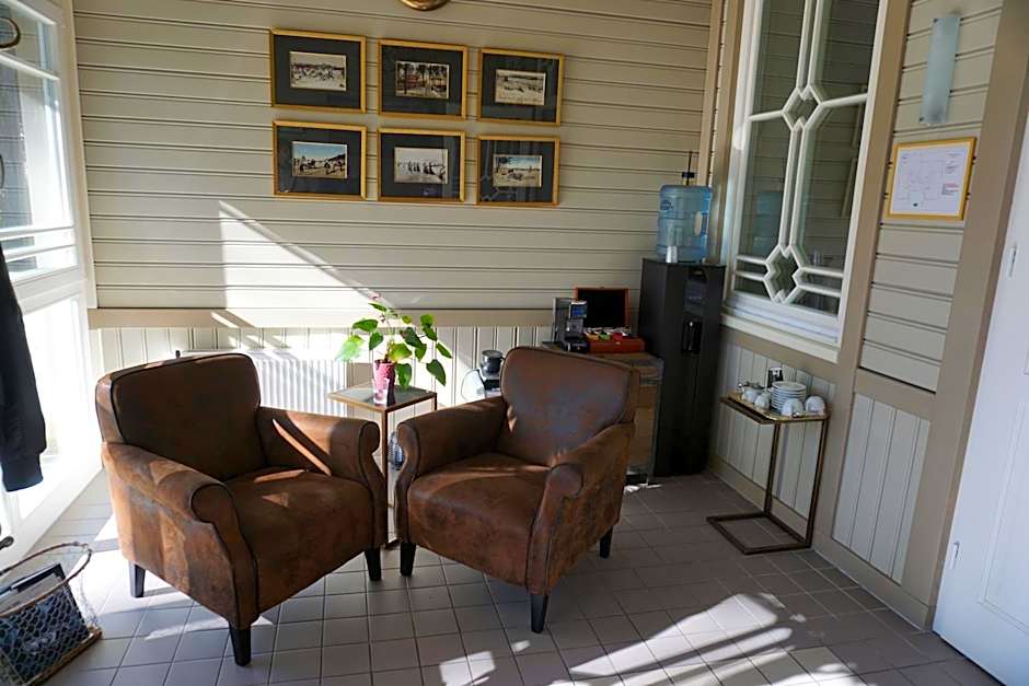 Wooden Villa APARTMENTS