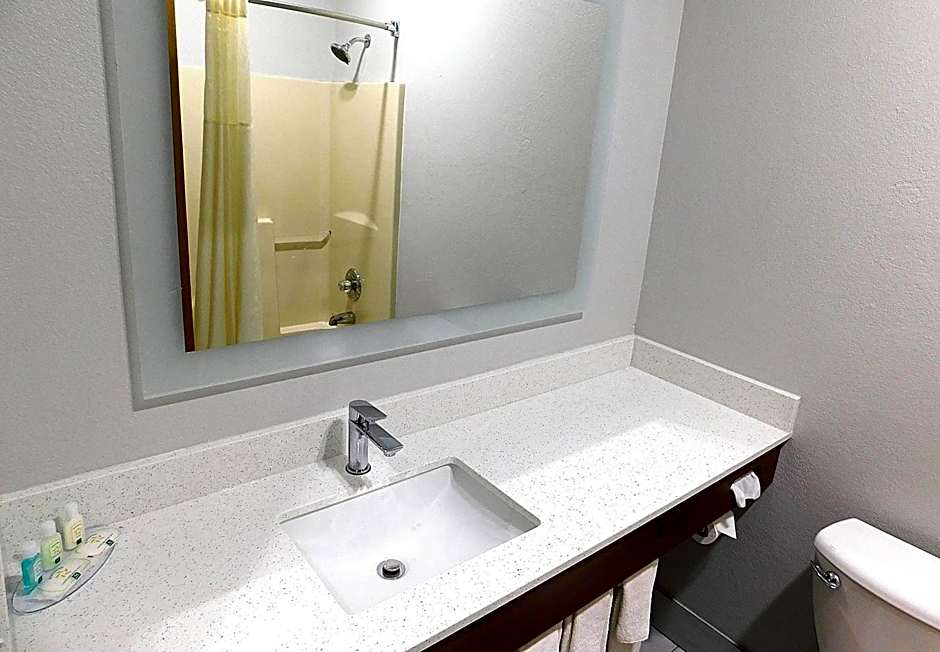 Quality Inn Pontiac