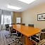Comfort Inn & Suites East Moline near I-80