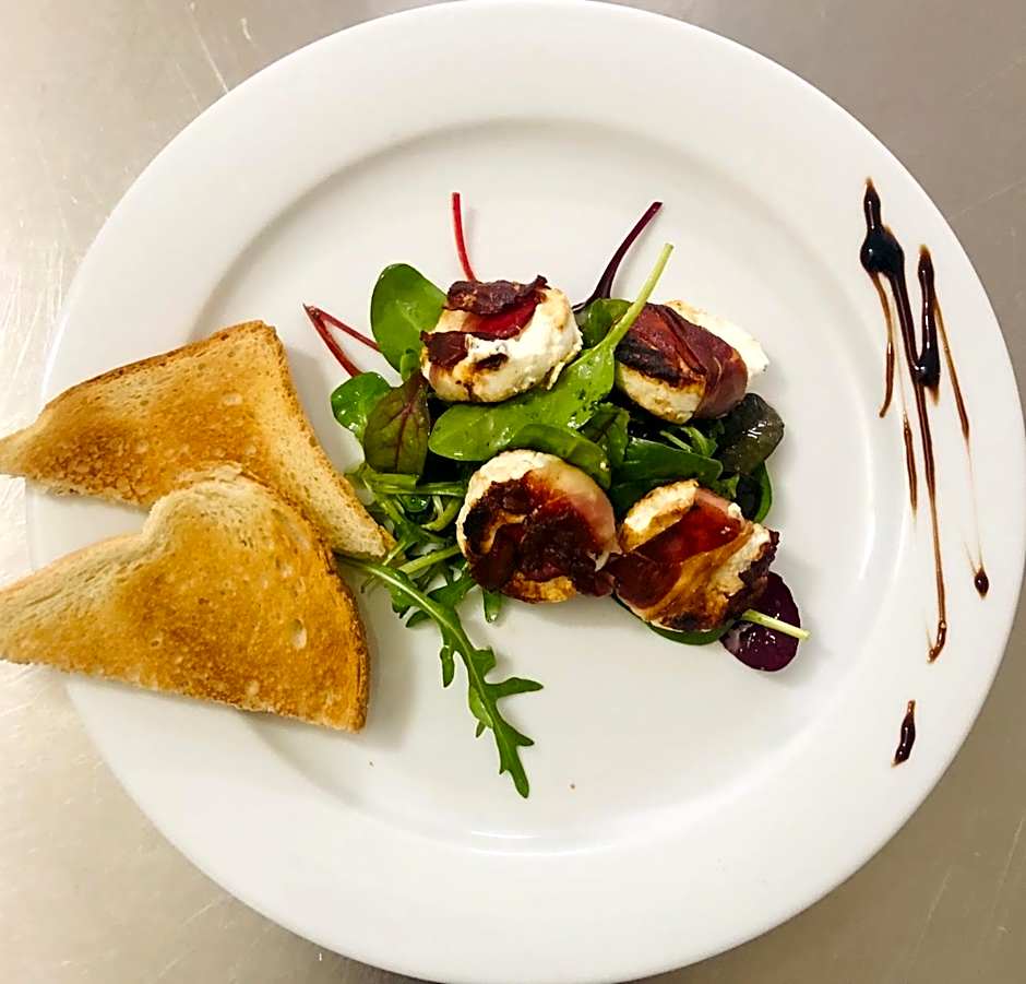 LAGUNA Hotel & Restaurant