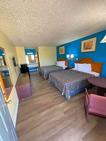Queen Room with Two Queen Beds