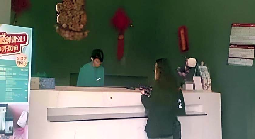 Jinjiang Inn Zhuhai Xiangzhou Qinglv Middle Road Theater