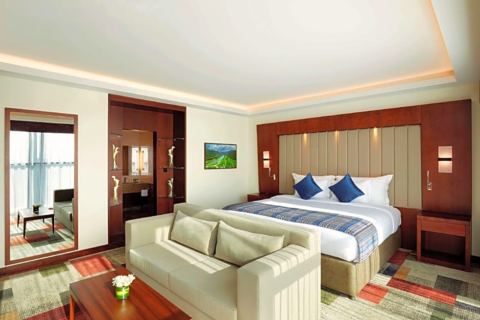 Photo 1 of 4 of Presidential Suite