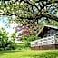 Avallon Lodges