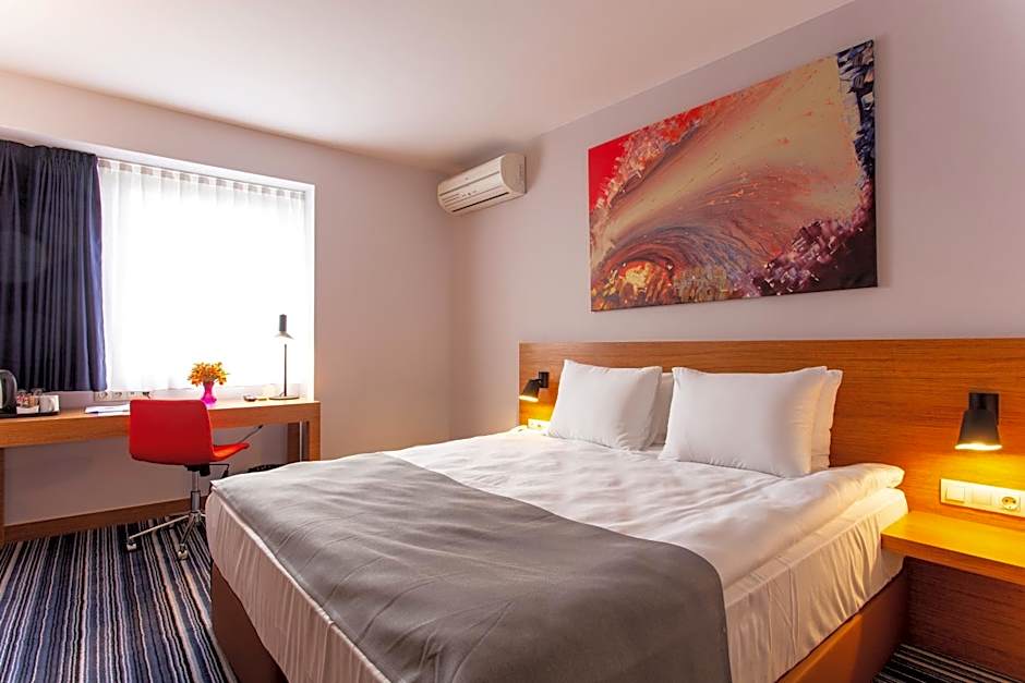 BEST WESTERN TERMINUS HOTEL