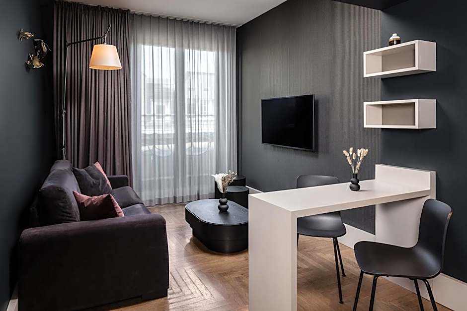 Hotel AMANO Rooms & Apartments