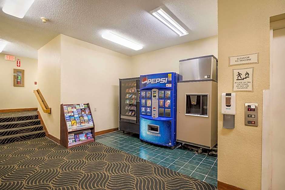 Quality Inn Tulsa Central