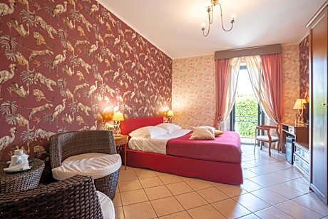 Double or Twin Room with Balcony