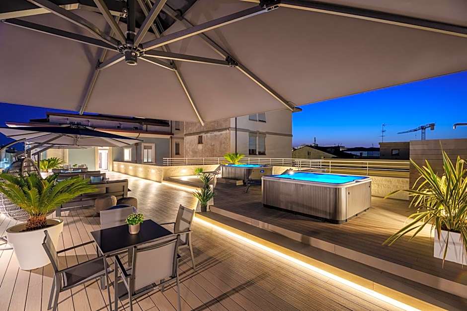 Vi Suites