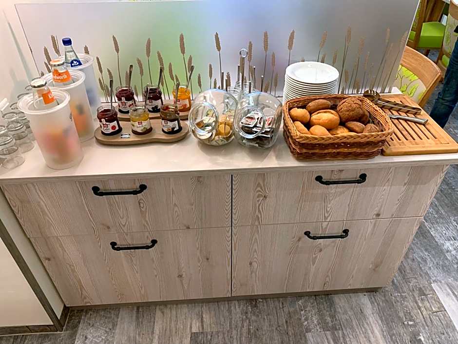 Lindenhaus Scharfe Kurve