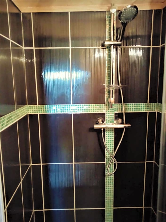 Les Cabanes de Gros Bois