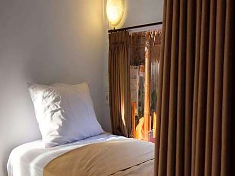 Bed in 12-Bed Mixed Dormitory Room