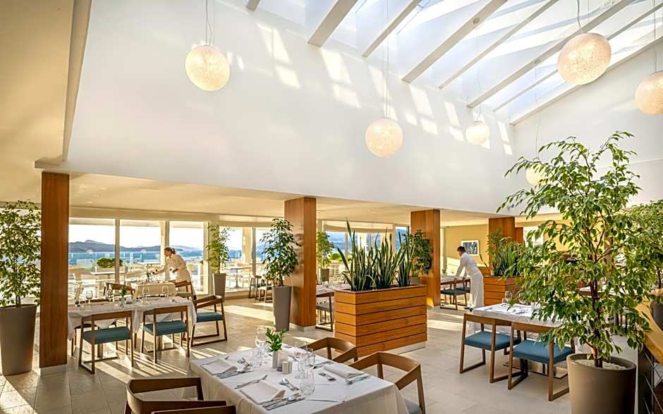 President Hotel, Valamar Collection