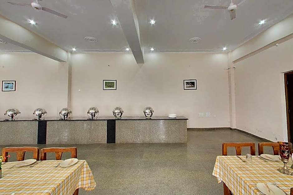 Geetanjali Hotel & Motel