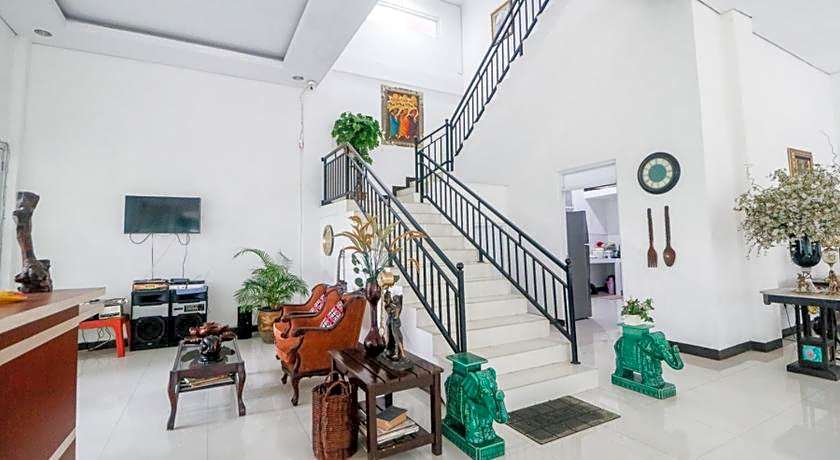 RedDoorz Syariah @ Lampung Walk