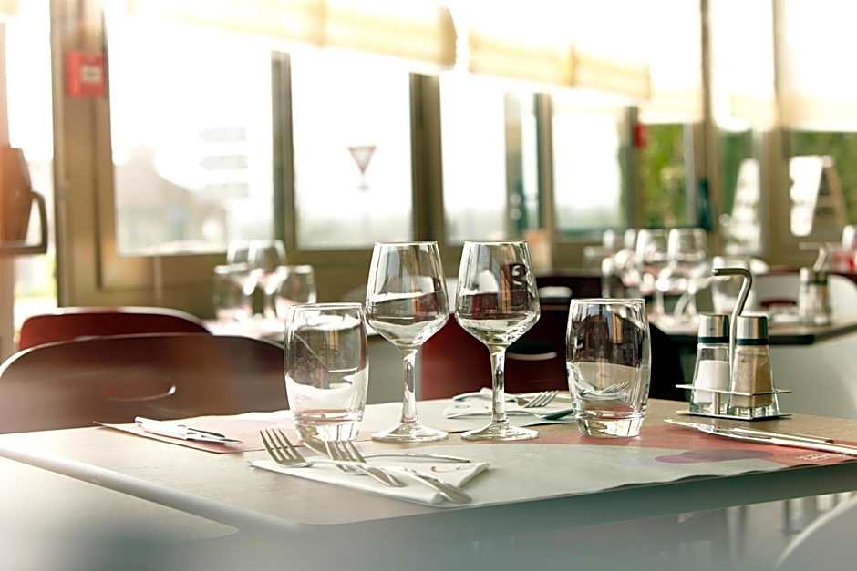 Campanile Epernay - Dizy 51530