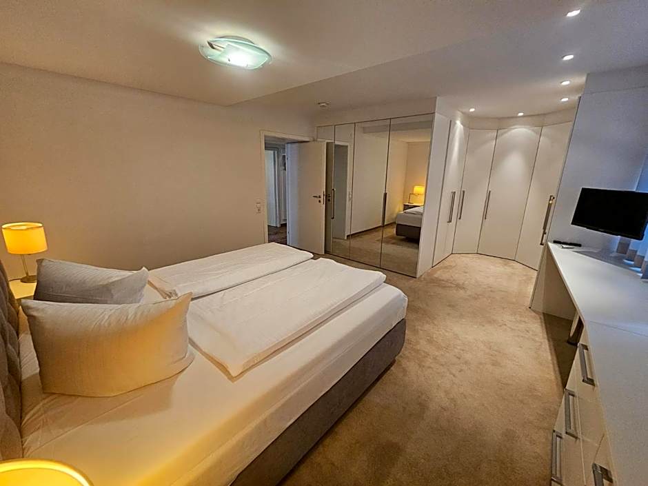 Hotel Adler - Weil am Rhein