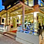 Hotel Pacific