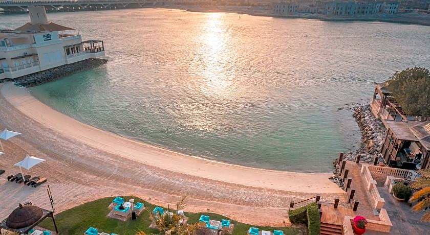 Shangri-La Hotel Apartments Qaryat Al Beri