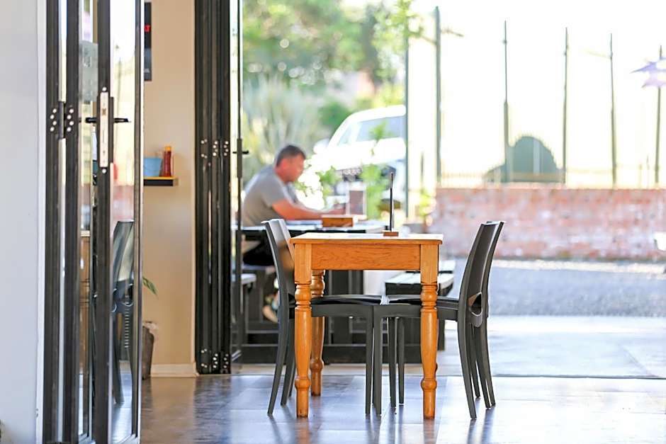 Nottingham Road Hotel