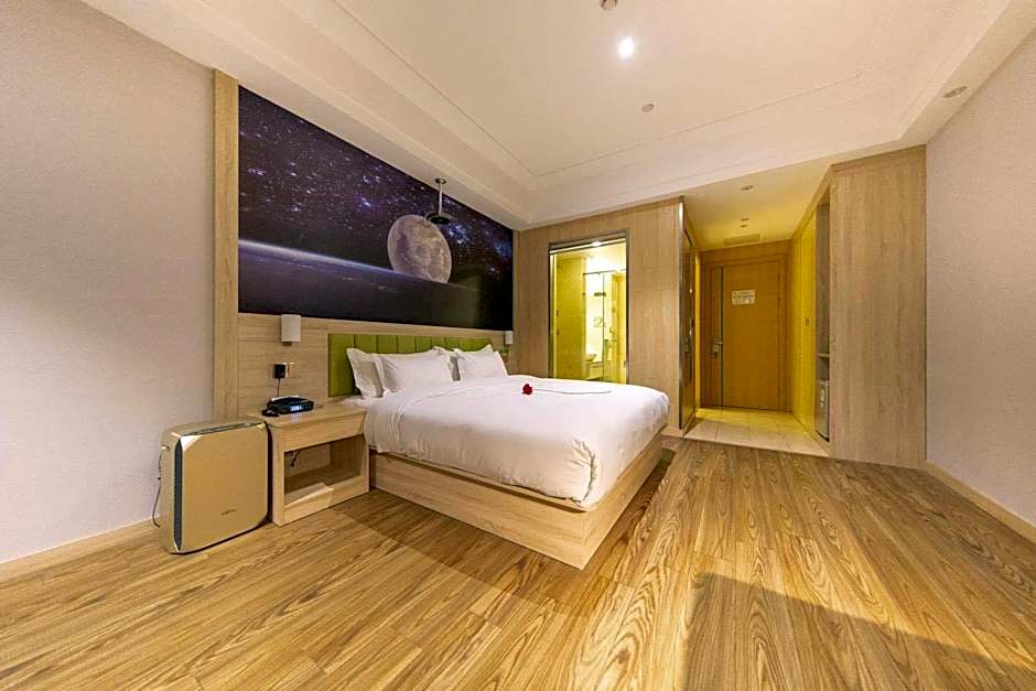 Ibis Styles Nantong Development Zone Shimao Plaza