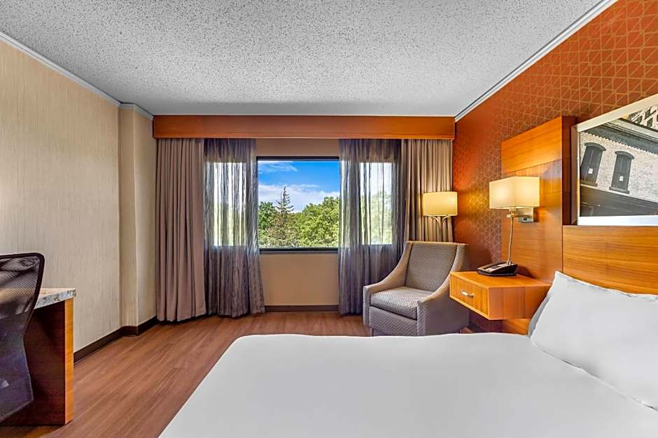 Radisson Hotel La Crosse