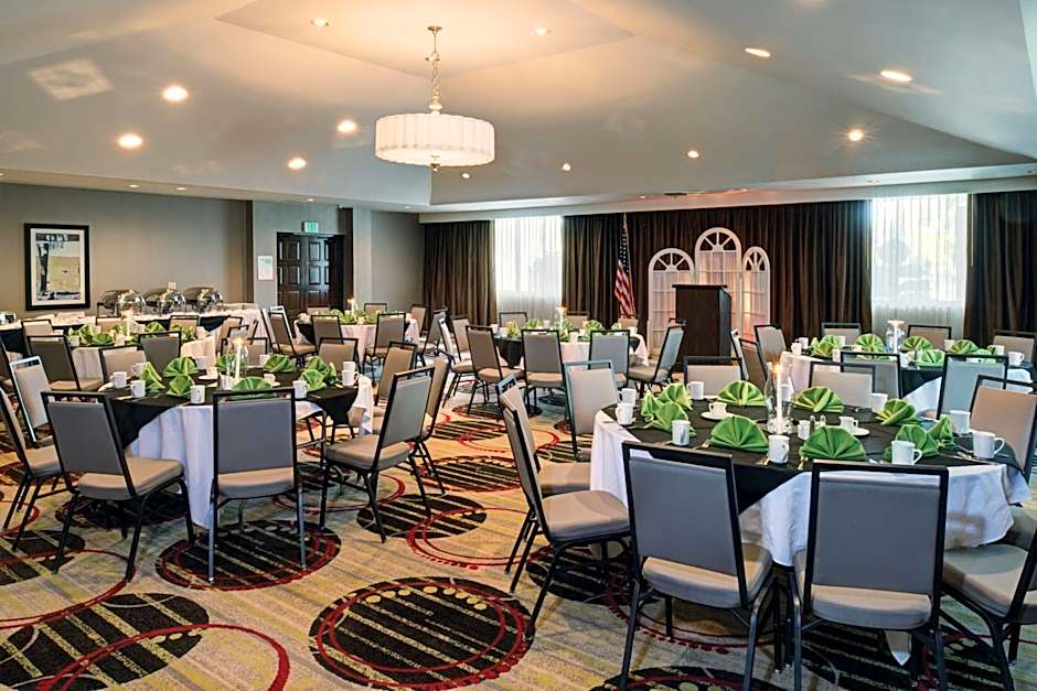 DoubleTree by Hilton Buena Park