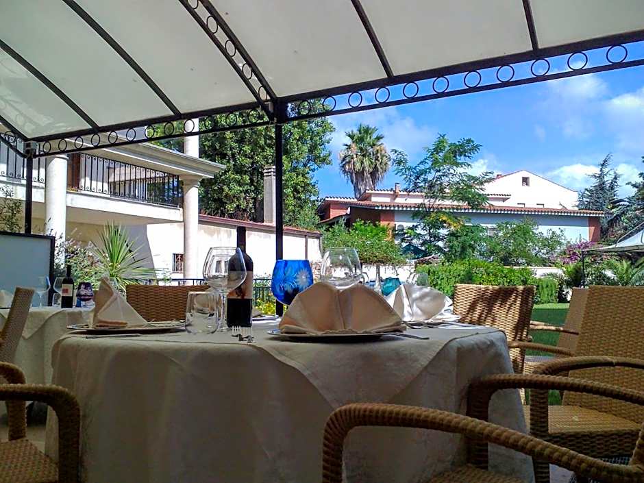 Mariano IV Palace Hotel