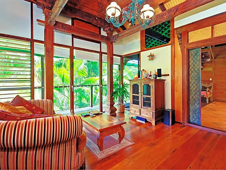 Wollumbin Palms Rainforest Retreat