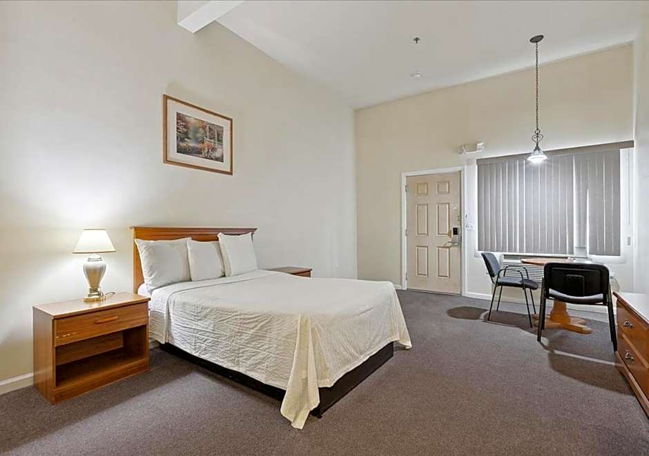 Edison Motor Lodge