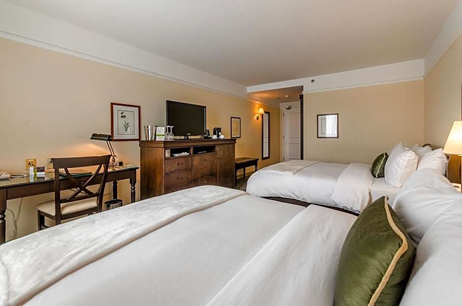 Le St-Martin Hotel & Suites