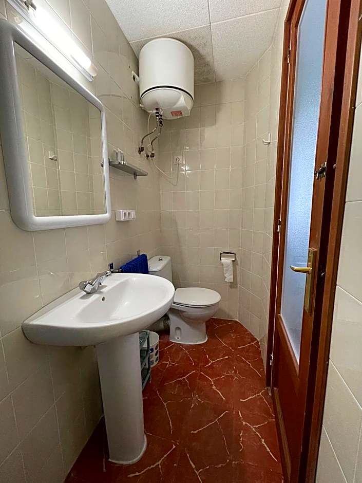 P&R hostals Can Tort